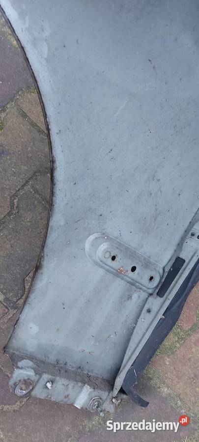 Blotnik prawy mercedes w203 sedan