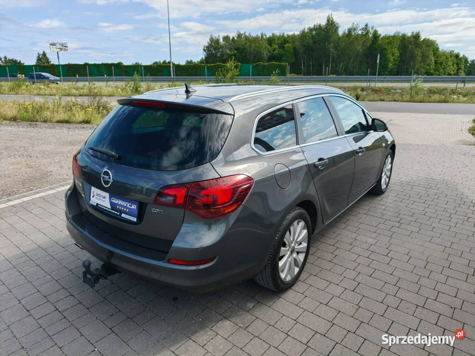 Opel Astra Sports Tourer J 20092019 Rok produkcji 2012 mazowieckie Lipówki