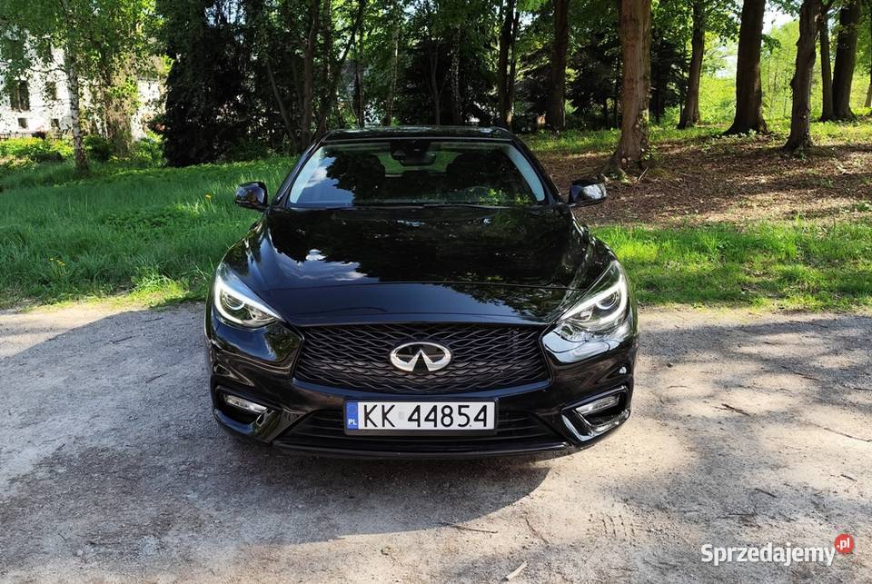 INFINITI Q30 15d Premium automat 2019r Kraków sprzedam