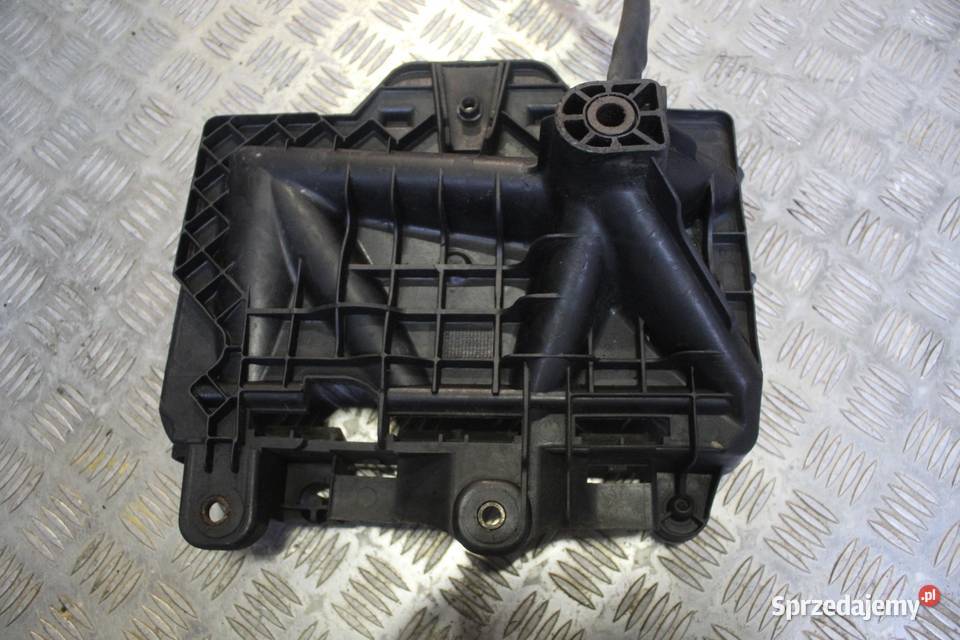 PODSTAWA MOCOWANIE AKUMULATORA VW FOX 6Q0915331D