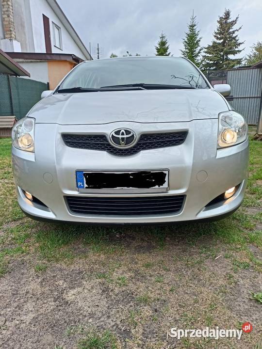 Toyota Auris 14 Diesel 90 koni
