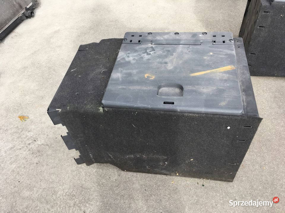 Schowek Kabiny Actros MP23 9438400406 9438400306 Wyposażenie wnętrza Maszewo