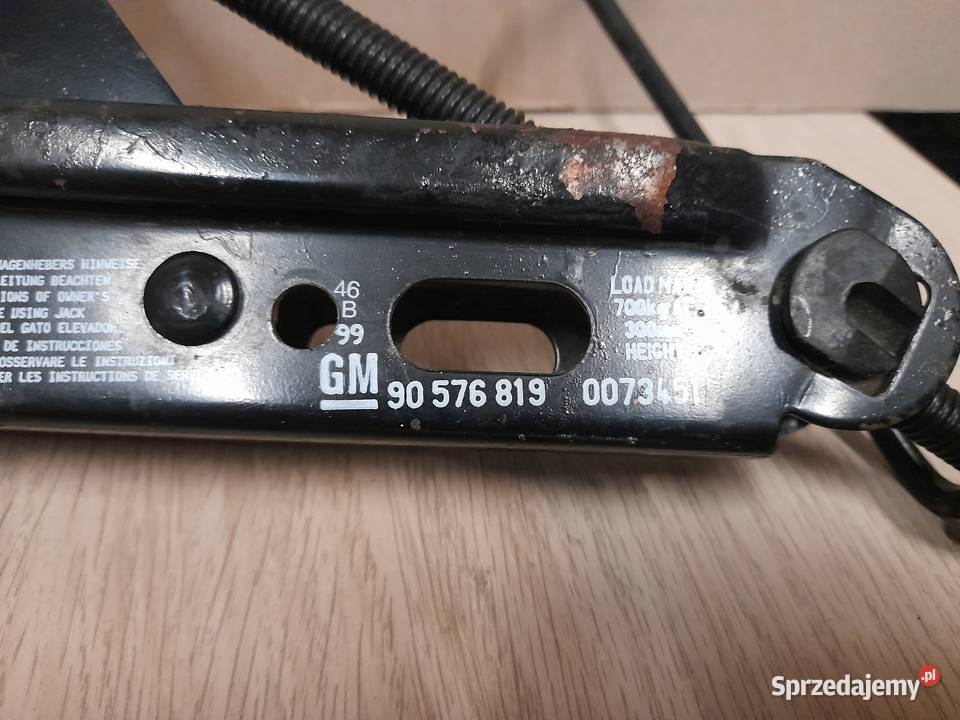 Lewarek podnośnik samochodowy 90576819 Opel Wyszków sprzedam