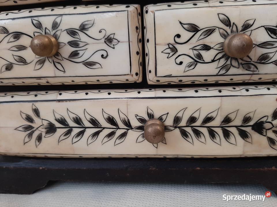 Stara śliczna ręcznie robiona szkatułka antyk Inowrocław