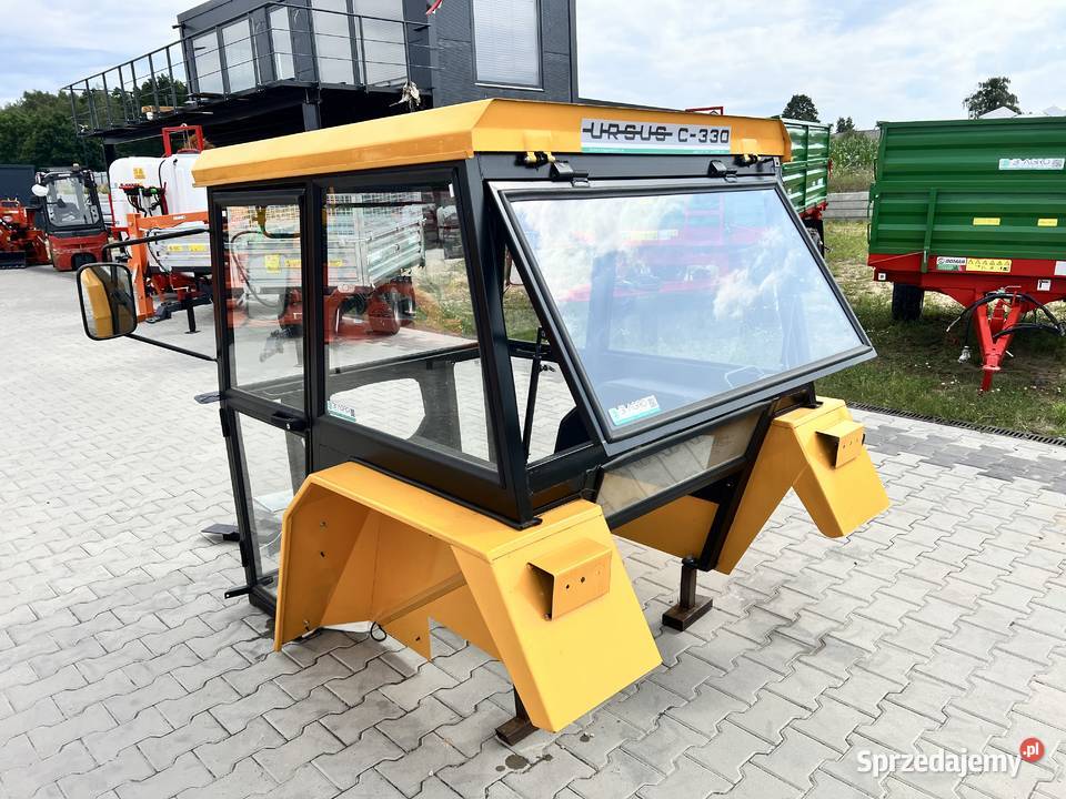 Kabina ciągnikowa kabina Ursus C330 C360 MF235