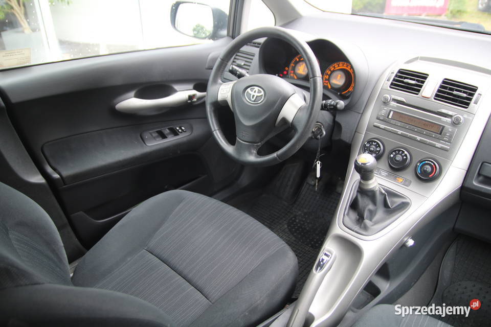 Toyota Auris 16 VVTi Luna Salon polska 16pb dolnośląskie Smolec