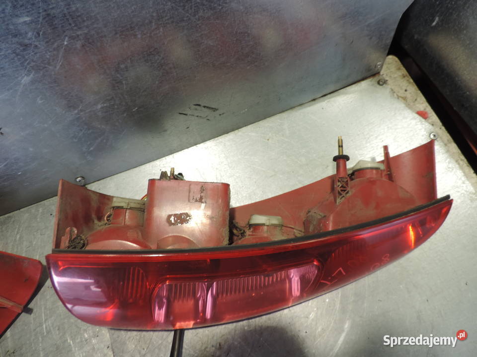 PEUGEOT 807 LAMPA LEWY TYŁ osobowe małopolskie Nowy Sącz sprzedam