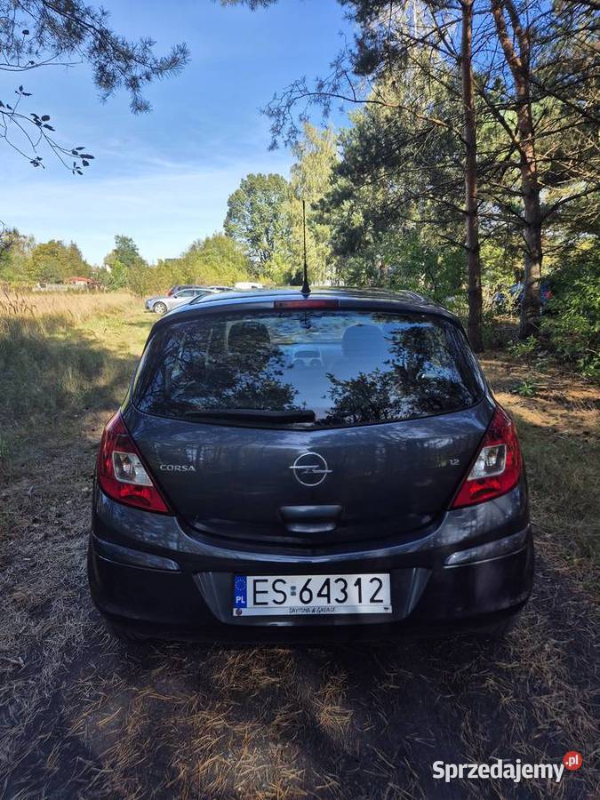 Opel Corsa 12 benzyna Fajny stan Nowy olej I 1229cm3 Opel