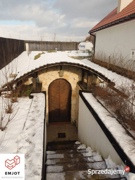 Sprzedam lokal Łazów 939zł/m2 sprzedam