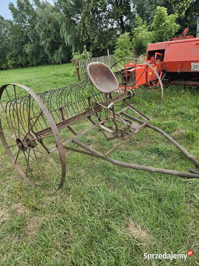 Zgrabiarka do siana Szczytnica