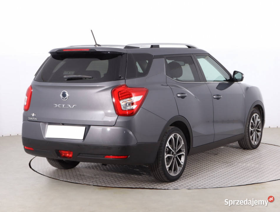 SsangYong XLV 16 eXGi benzyna Piaseczno
