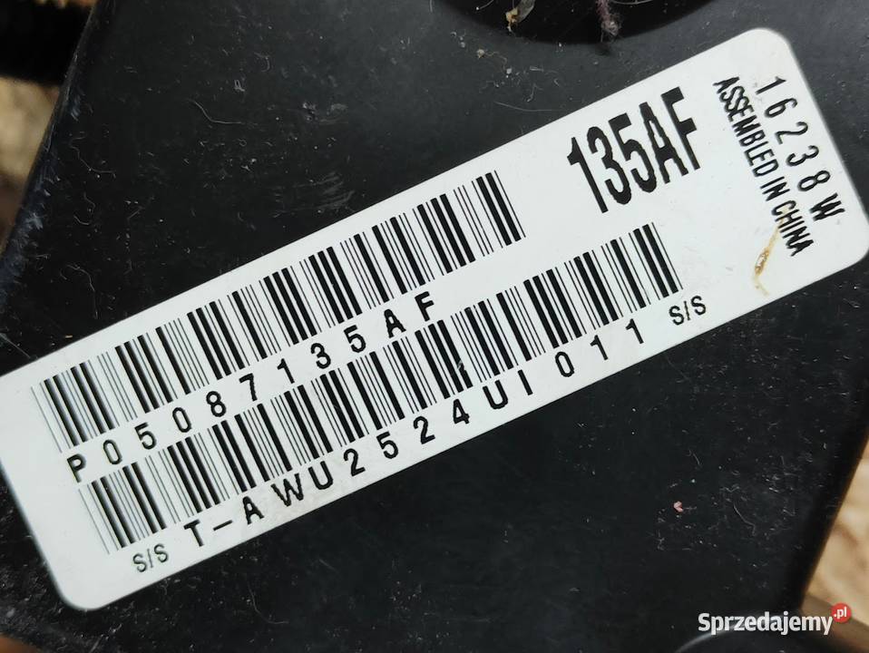 Skrzynka Bezpieczników Chrysler 300c 57 Hemi Pleszew