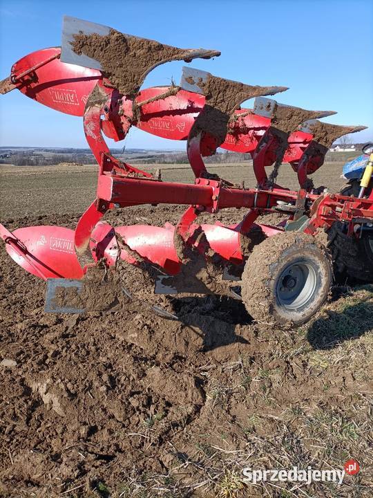 Pług obrotowy Akpil 80 4 skibowy 3 1 świętokrzyskie Michałów sprzedam