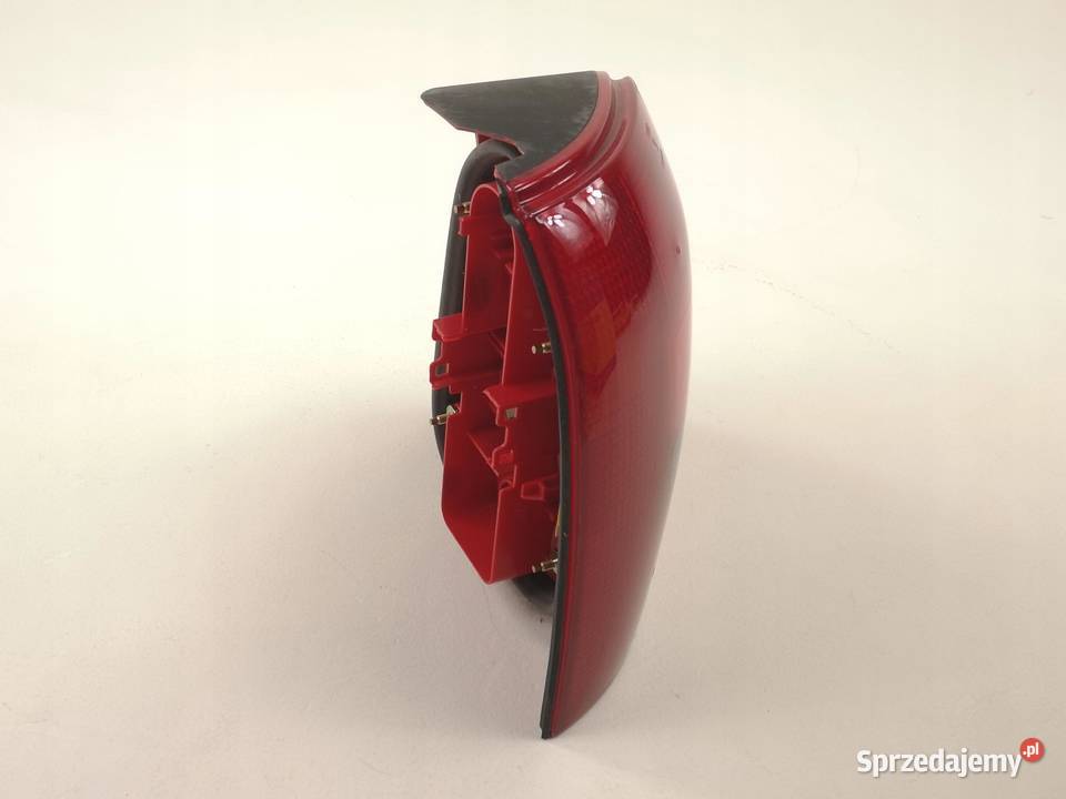 LAMPA LEWY TYŁ AUDI A4 B5 AVANT 19942001 NOWA lubelskie