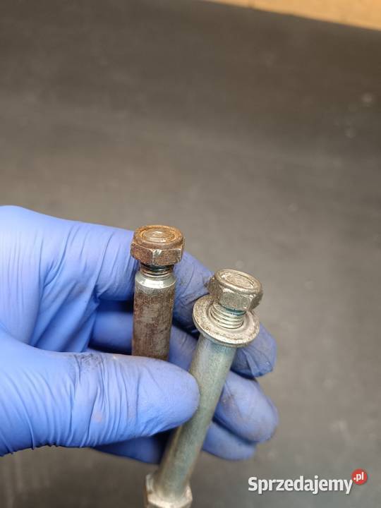 Śruba śruby amortyzator tył centralny części Ośki Gołaczewy