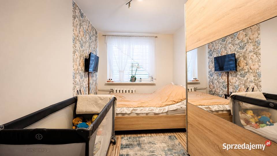 3 pokoje 6159 m balkon 2 piętro centrum Wołczyna Wołczyn