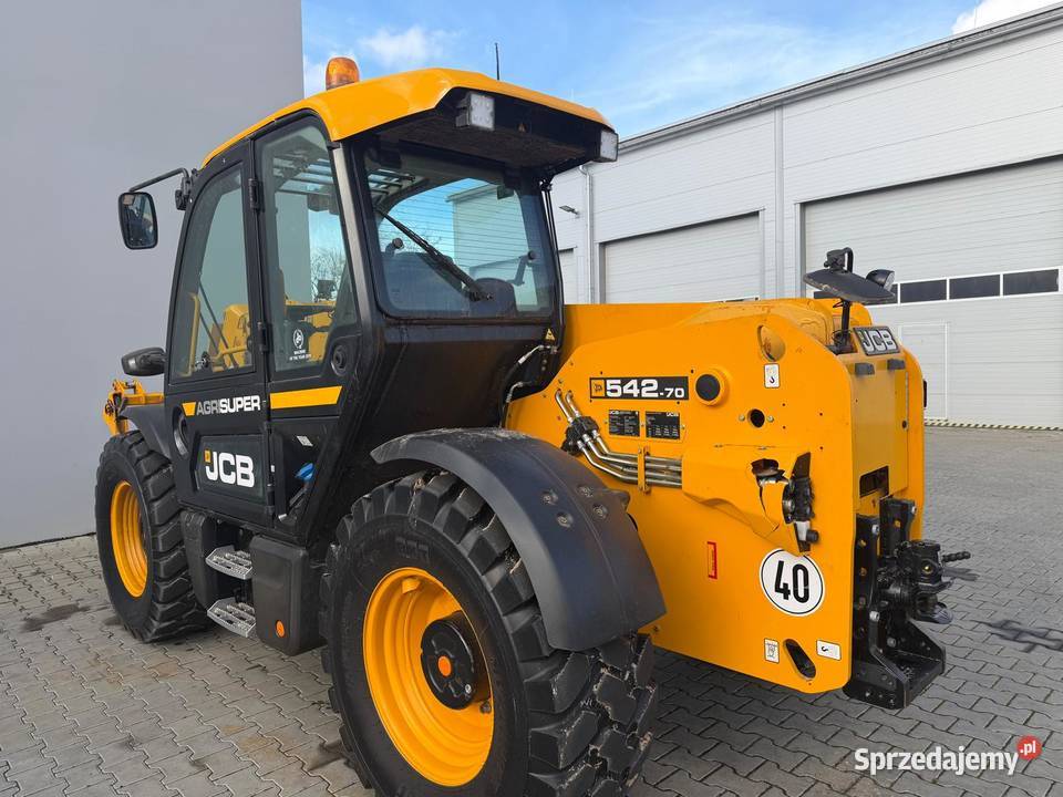 Ładowarka teleskopowa JCB 54270 AgriSuper 42tony Koparko ładowarki Nowa Ruda