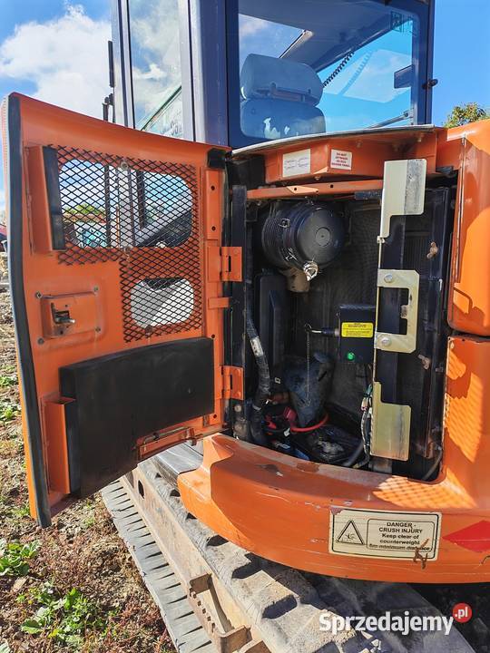 Koparka gąsienicowa HITACHI ZX 85 USB 2021 Rok produkcji 2021 śląskie Cieszyn sprzedam