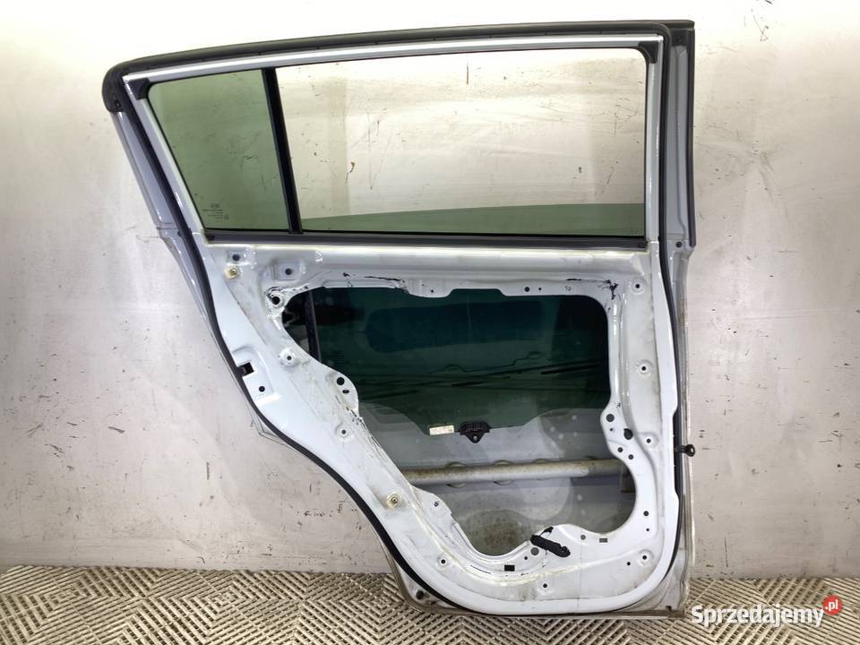 DRZWI LEWY TYŁ KIA SPORTAGE III Hatchback WD podkarpackie
