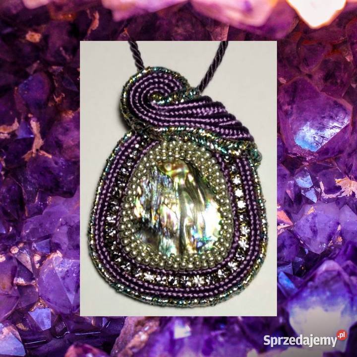 WISIOREK Z MUSZLĄ SUTASZ Naszyjniki mazowieckie Warszawa