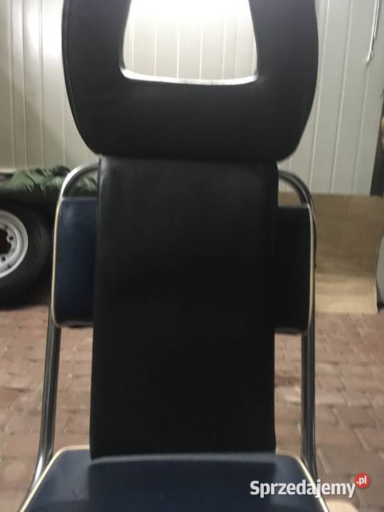 Zagłówki PRL uniwersalne osobowe mazowieckie Ożarów Mazowiecki