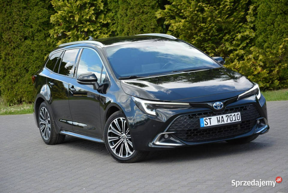Toyota Corolla Lift FullLed RadarAcc BLIS AsPasa przyciemniane szyby Ostrów Mazowiecka