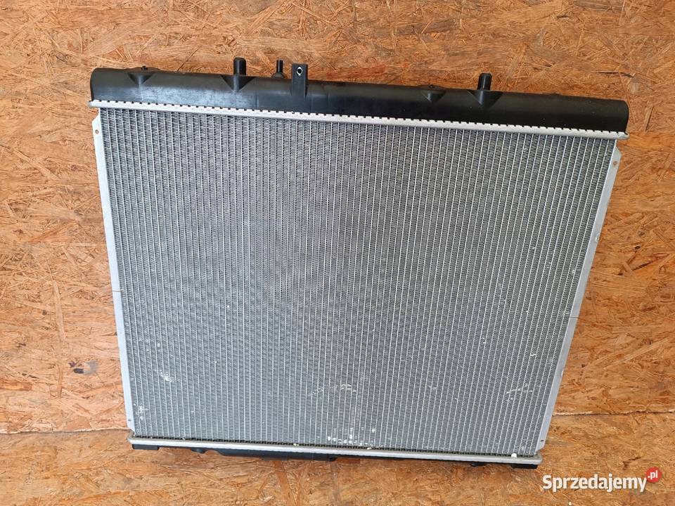CHŁODNICA WODY MITSUBISHI L200 01 25TD sprzedam