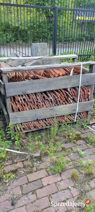 Dachówka ceramiczna zabytkowa