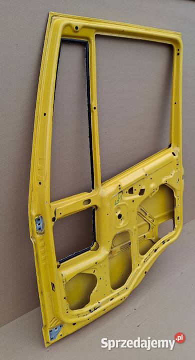 IVECO EUROCARGO DRZWI PRAWE EMBLEMAT ciężarowe Bieleń