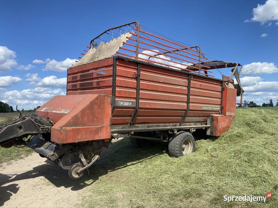 Przyczepa samozbierająca deutz fahr F327