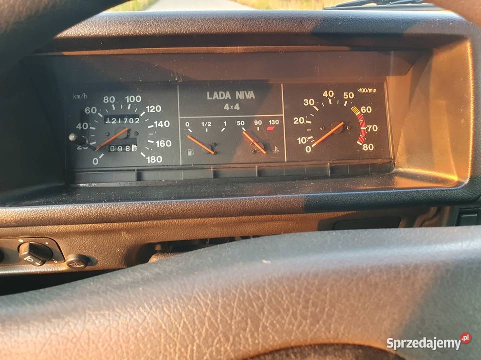 Lada Niva 4x4 full oryginał mazowieckie Brwinów