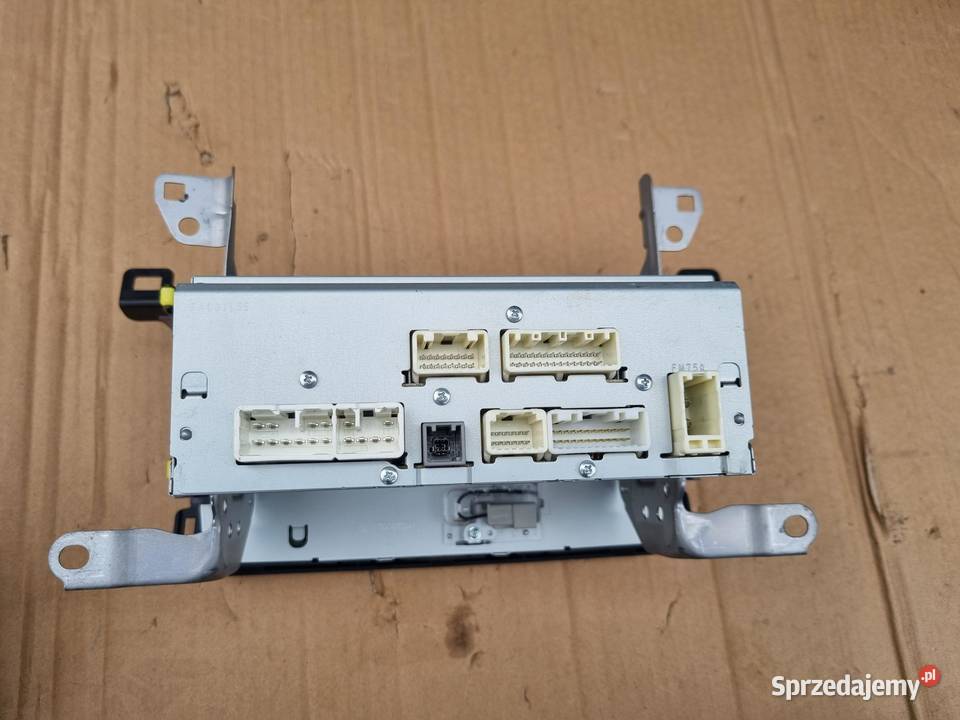 RADIO CD NAWIGACJA TOYOTA RAV4 IV 8614042040 15R sprzedam