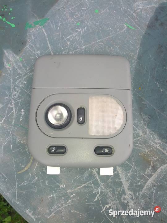 lampa wewnetrzna kabiny kierowcy Renault Master Rok produkcji 2006 sprzedam