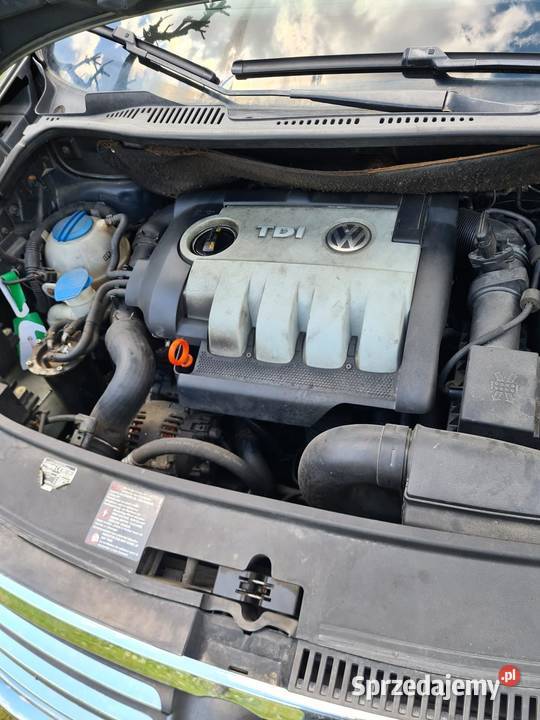 Vw Touran 19 Tdi Lift 2008 diesel Touran Poniatowa