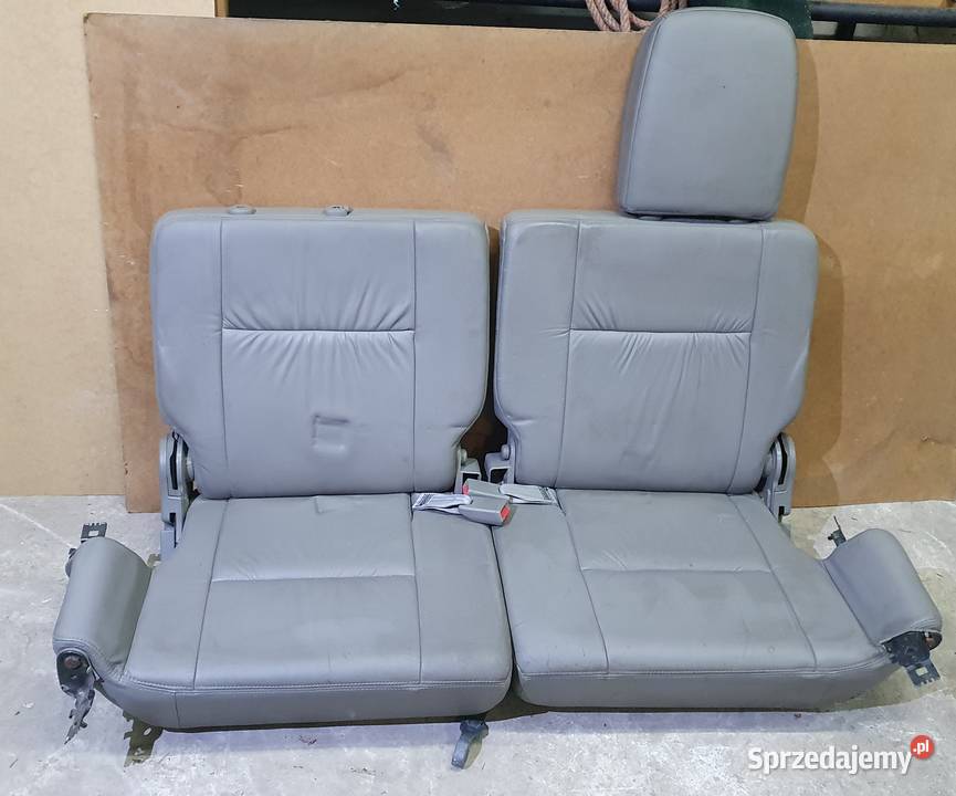 Fotel fotele Nissan Patrol Y61 trzeci rząd skóra Chocznia sprzedam