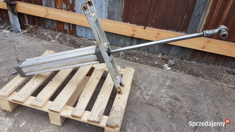 Siłownik pneumatyczny 120 Dwustr Działania Skarżysko-Kamienna