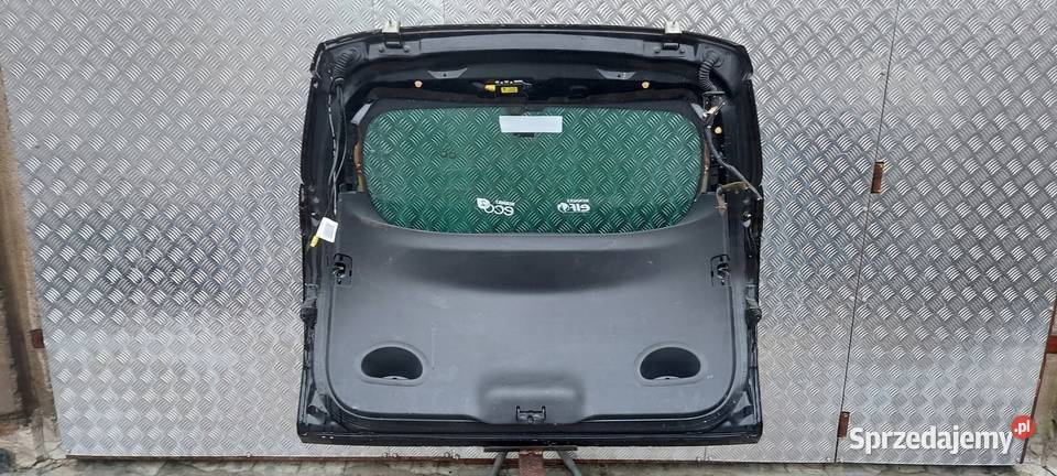TYLNA KLAPA KOMPLETNA RENAULT MEGANE KOMBI LAK osobowe wielkopolskie Międzychód