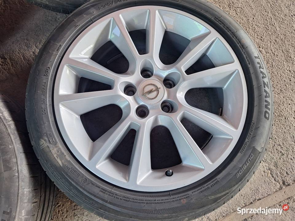 nowe alufelgi 5x110 17 ET39 Opel Astra H Vectra Choceń