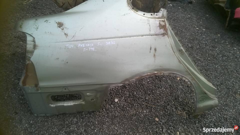 Toyota avensis 2003 2006 2008 błotnik tył lewy sprzedam