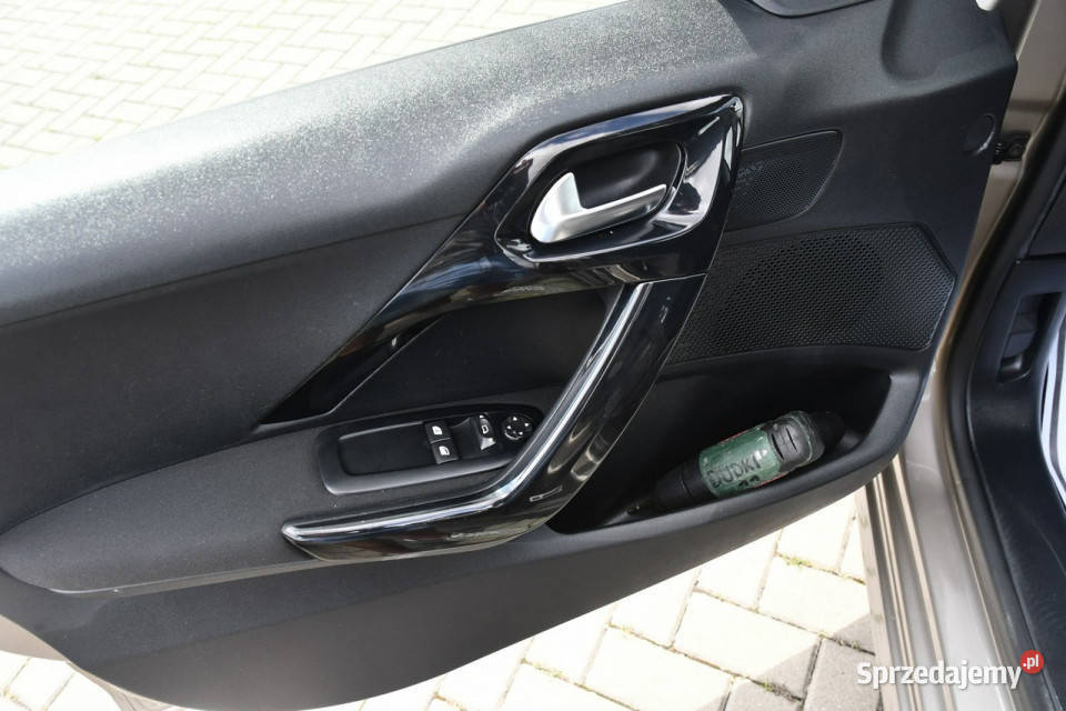 Peugeot 208 14Hdi DUDKI11 garażowany