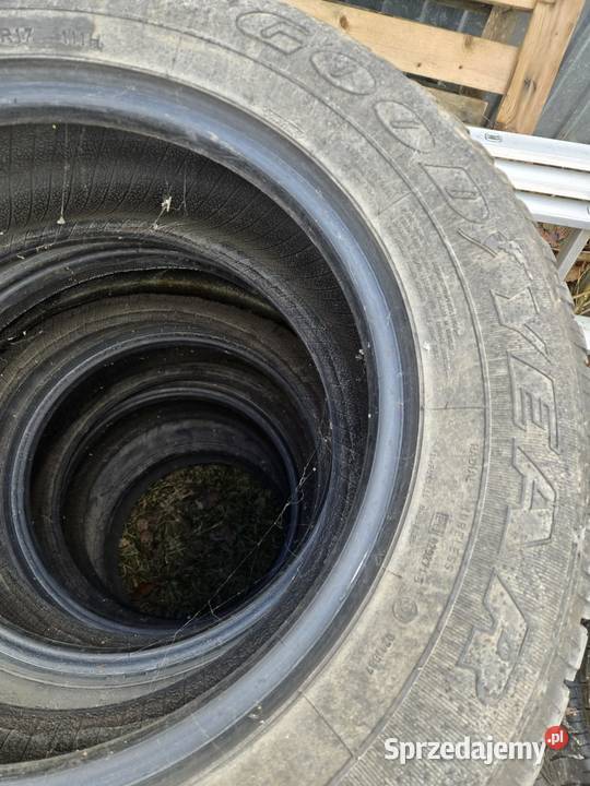 Zestaw do Mitsubishi L200 6 Opon 24565 R17 1 Osiek