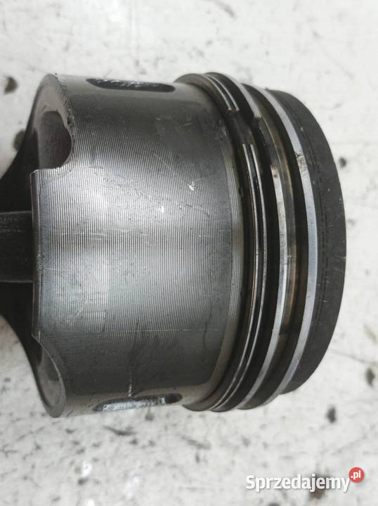 TŁOK KORBOWÓD 22 CDI MercedesBenz Eklasa III osobowe