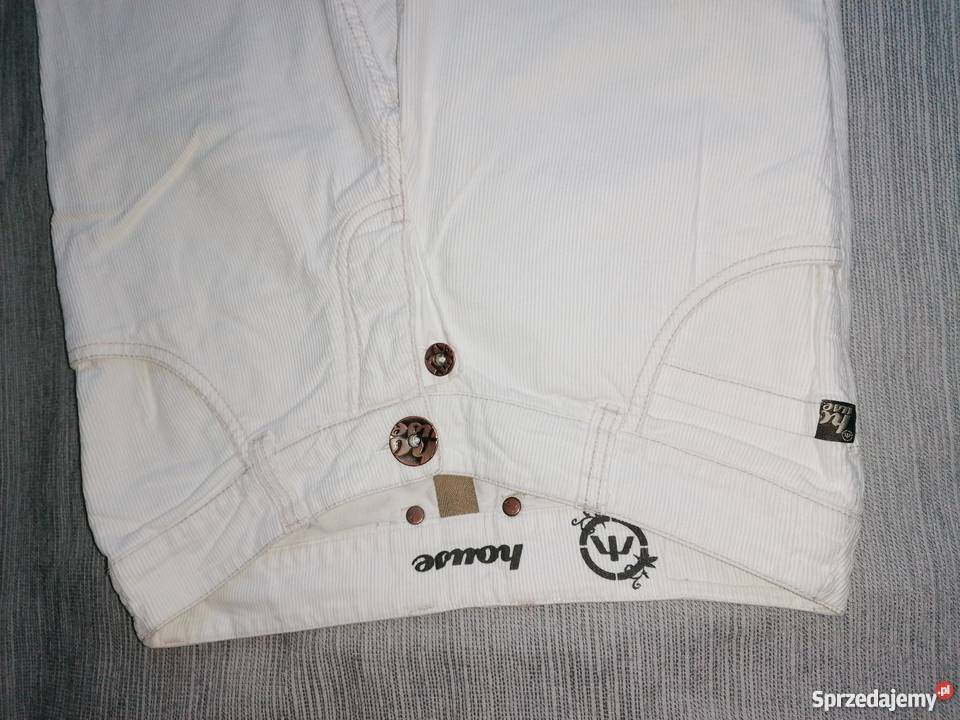 BIAŁE JEANSOWE SPODNIE HOUSE PRĄŻKOWANE RS Łódź