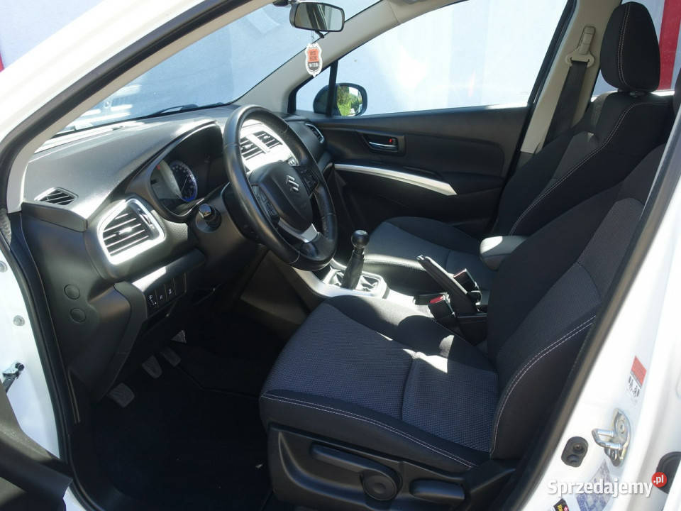 Suzuki SX4 SCross 16i Klimatronik Alu Światła biały sprzedam