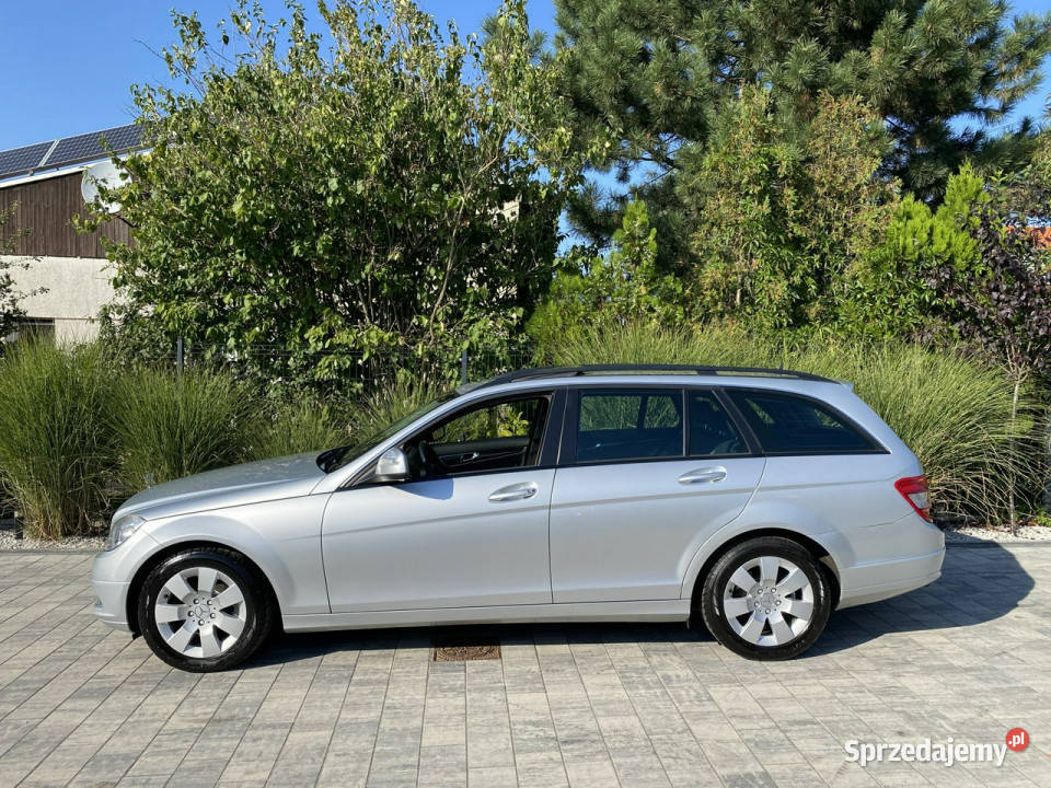 Mercedes C 180 zadbana 100 oryginalny przebieg reflektory ksenonowe Poznań sprzedam
