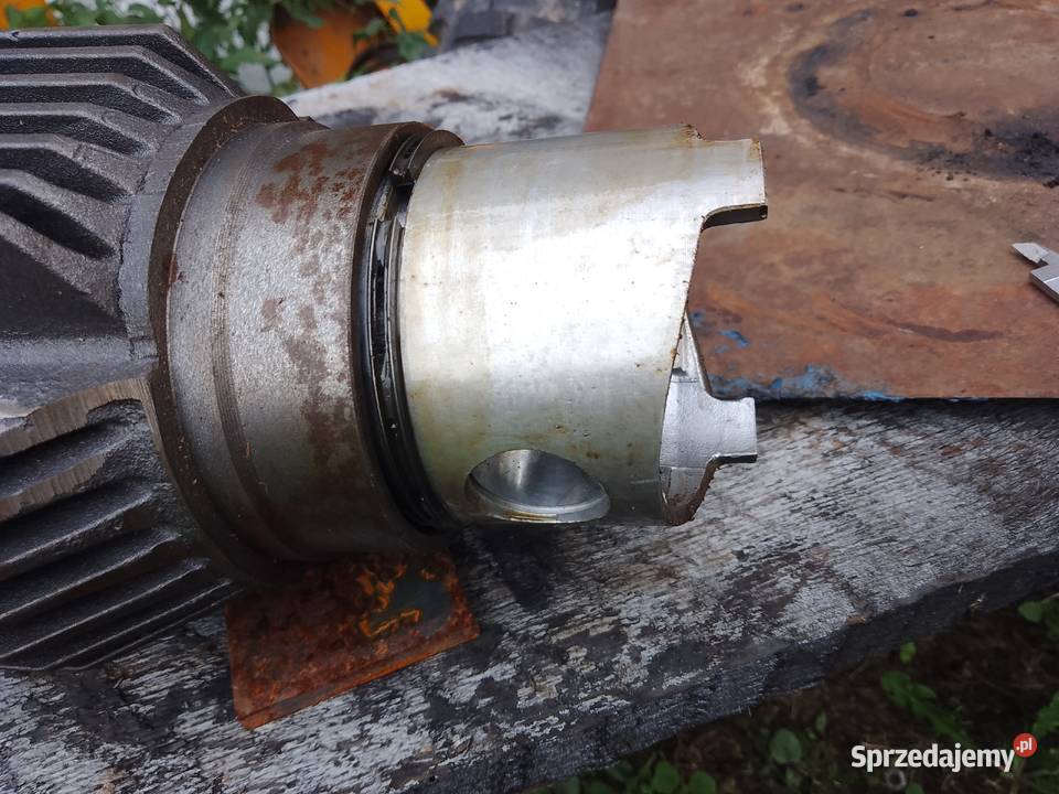 Cylinder hatz Przyłogi