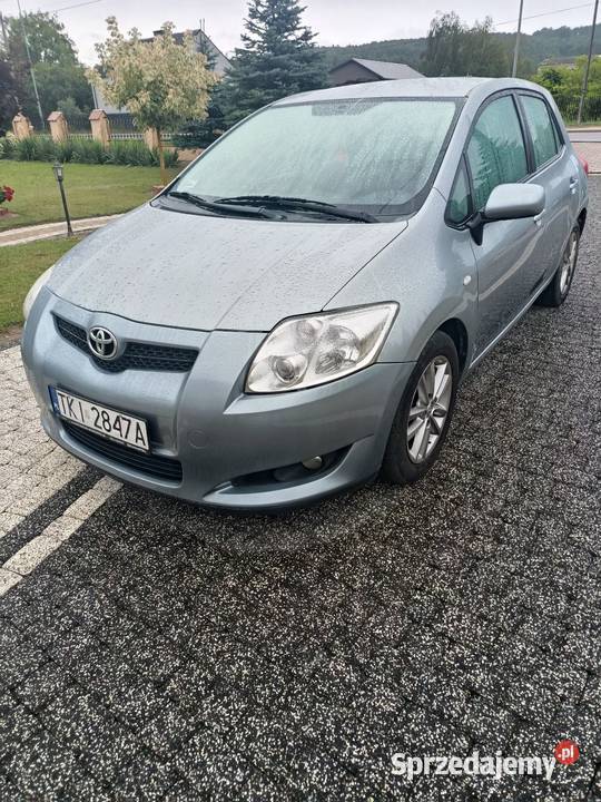 Toyota Auris 2 l Diesel 28000km Auris Kielce