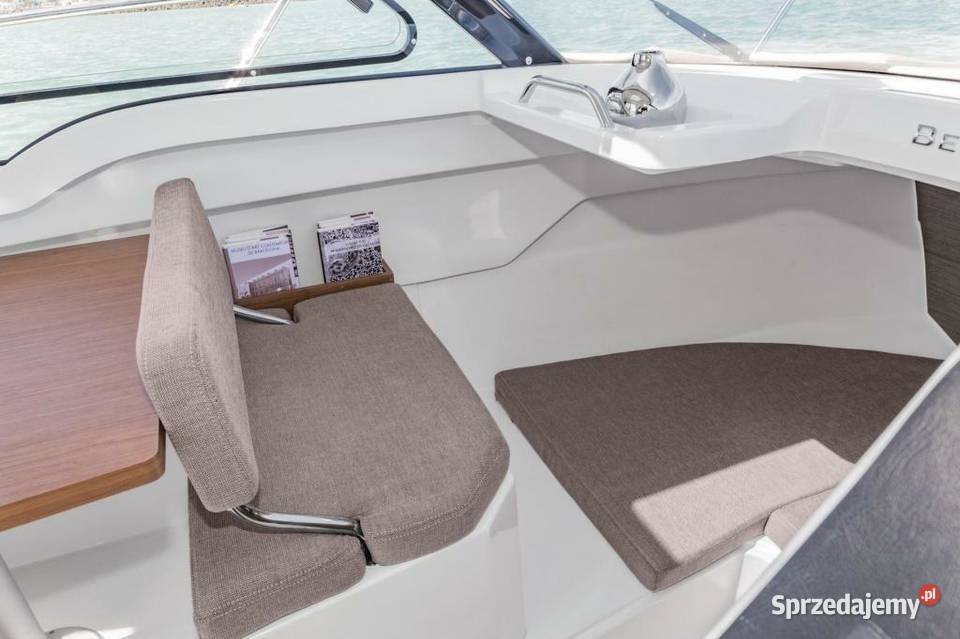 Łódź beneteau antares 7 Łeba