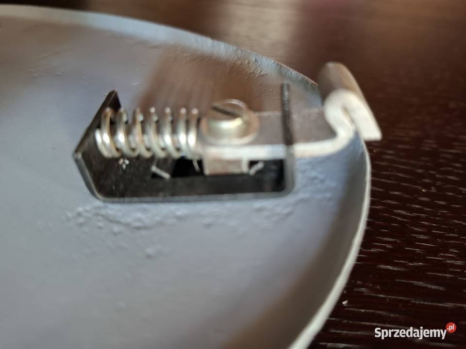 OSA M50 KLAPKA LAMPY SCHOWKA
