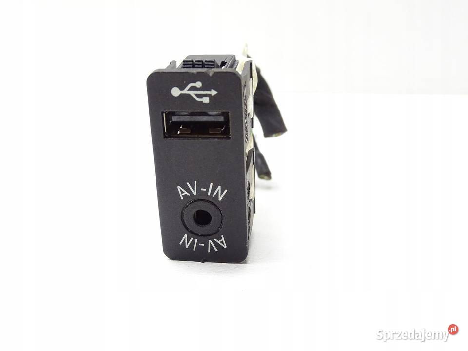 PRZEŁĄCZNIK GNIAZDO AUX USB 9229242 MINI sprzedam